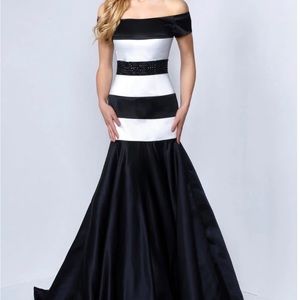 LUCCI LU COLLECTION prom Drees